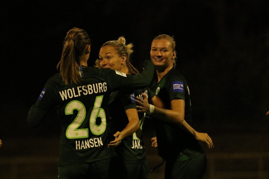 Borussia Mönchengladbach- VfL Wolfsburg (2018/19)_1