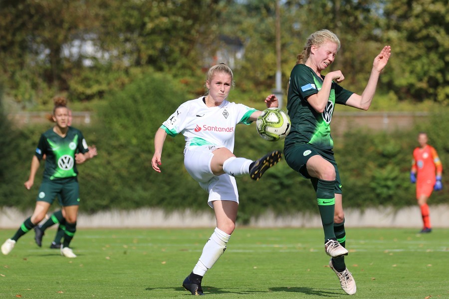 Borussia Mönchengladbach- VfL Wolfsburg II (2019/20)_32