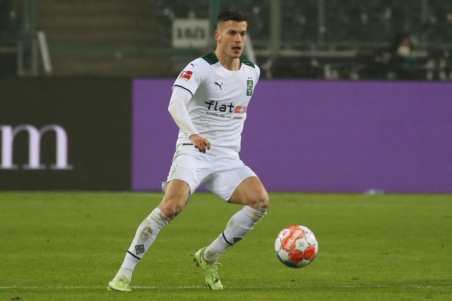 Borussia Mönchengladbach vs. Bayer 04 Leverkusen (2021/22)_18