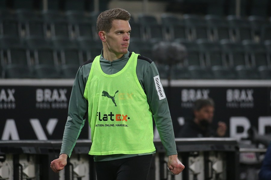 Borussia Mönchengladbach vs. Bayer 04 Leverkusen (2021/22)_32