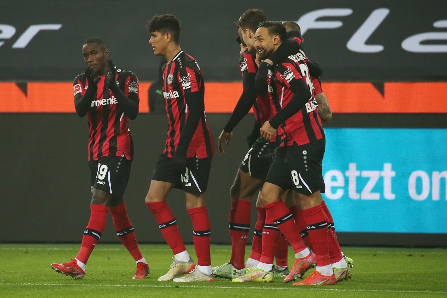 Borussia Mönchengladbach vs. Bayer 04 Leverkusen (2021/22)_35