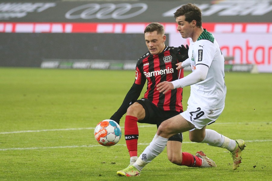 Borussia Mönchengladbach vs. Bayer 04 Leverkusen (2021/22)_52