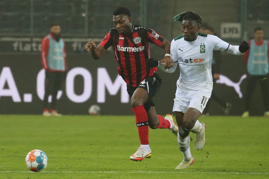 Borussia Mönchengladbach vs. Bayer 04 Leverkusen (2021/22)_55