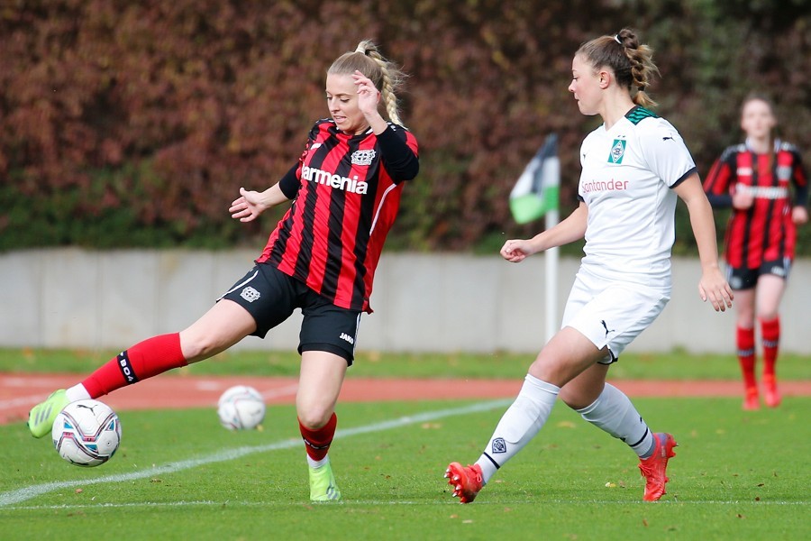 Borussia Mönchengladbach vs. Bayer 04 Leverkusen II (2021/22)_12