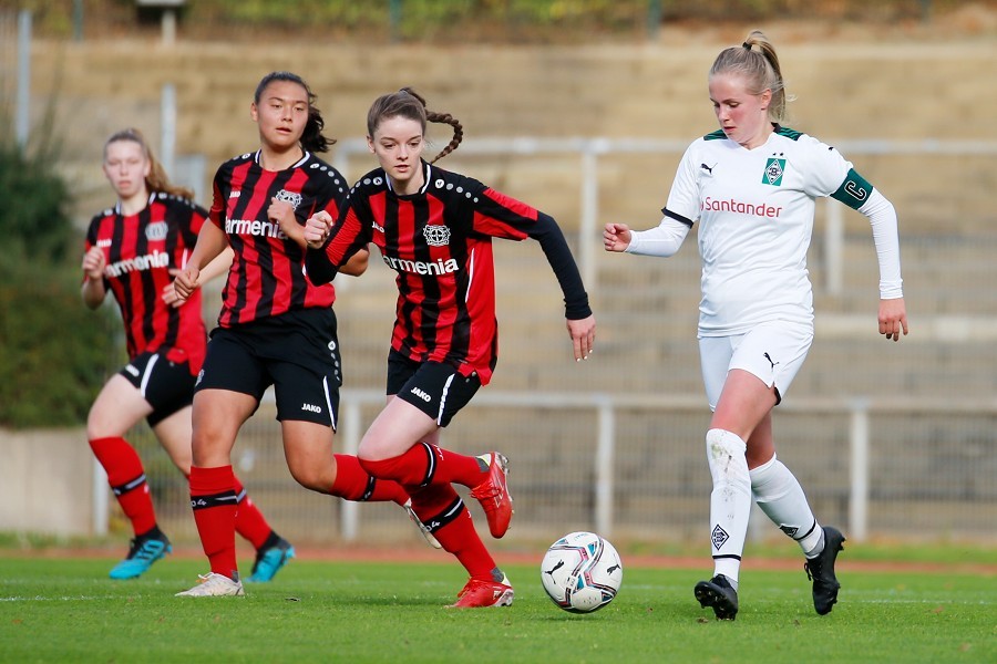 Borussia Mönchengladbach vs. Bayer 04 Leverkusen II (2021/22)_16