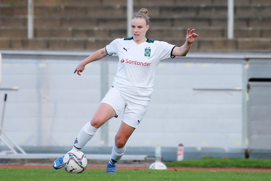 Borussia Mönchengladbach vs. Bayer 04 Leverkusen II (2021/22)_40