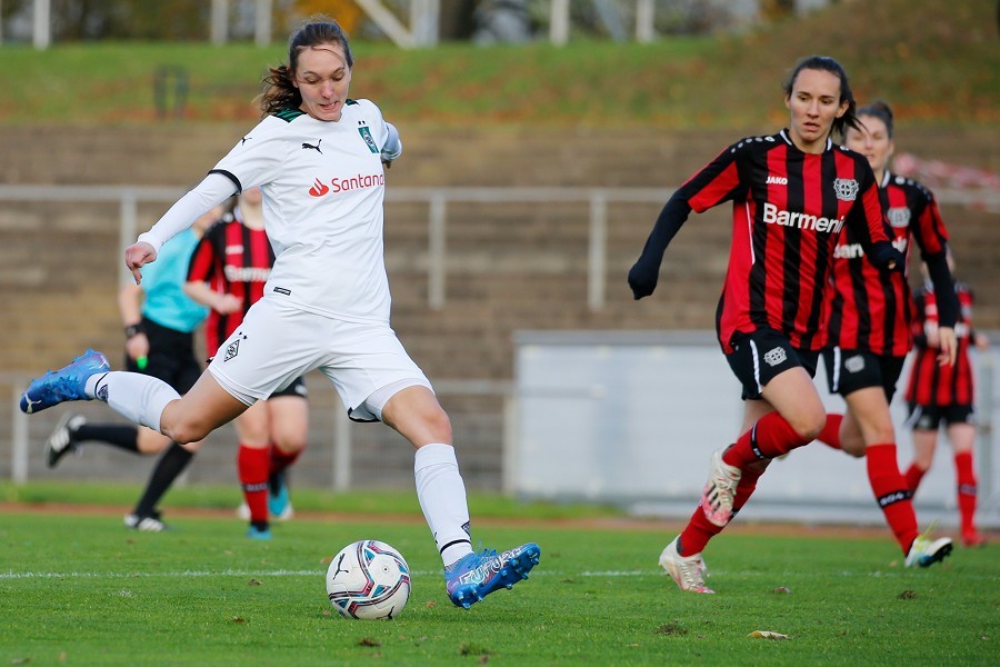 Borussia Mönchengladbach vs. Bayer 04 Leverkusen II (2021/22)_48