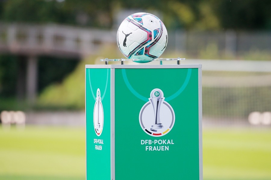 Borussia Mönchengladbach vs. Borussia Bocholt (2021/22)_14