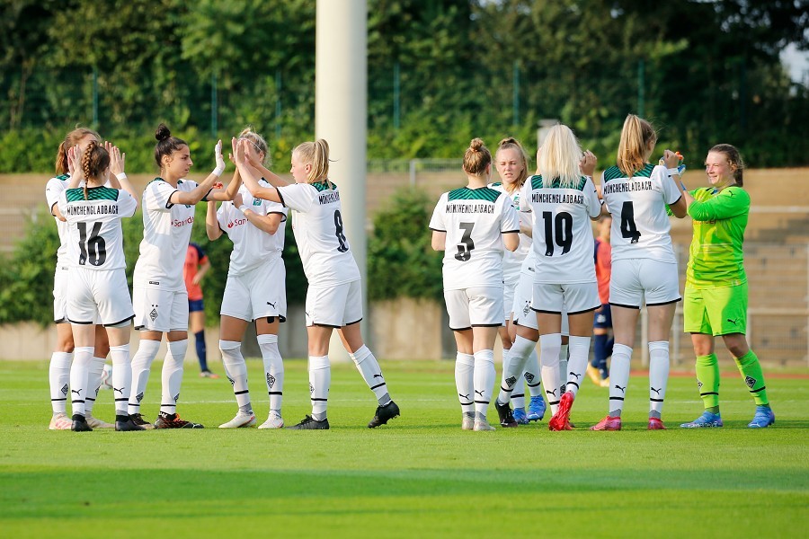 Borussia Mönchengladbach vs. Borussia Bocholt (2021/22)_17