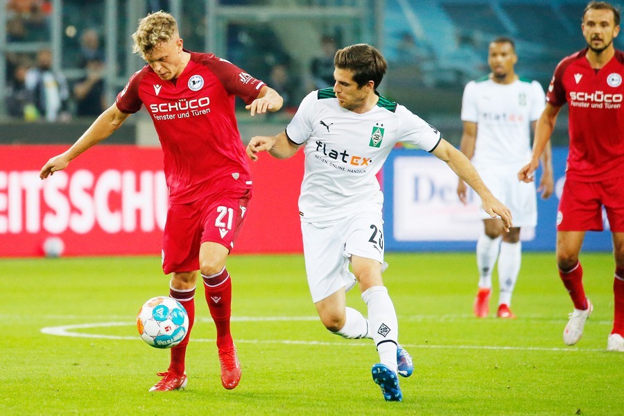 Borussia Mönchengladbach vs. DSC Arminia Bielefeld (2021/22)_16