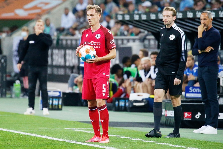 Borussia Mönchengladbach vs. DSC Arminia Bielefeld (2021/22)_22