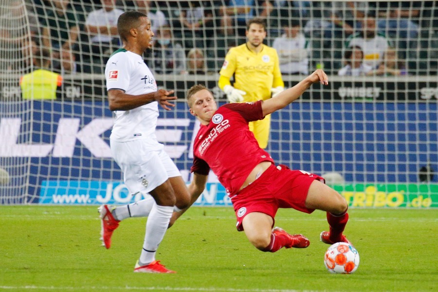 Borussia Mönchengladbach vs. DSC Arminia Bielefeld (2021/22)_28