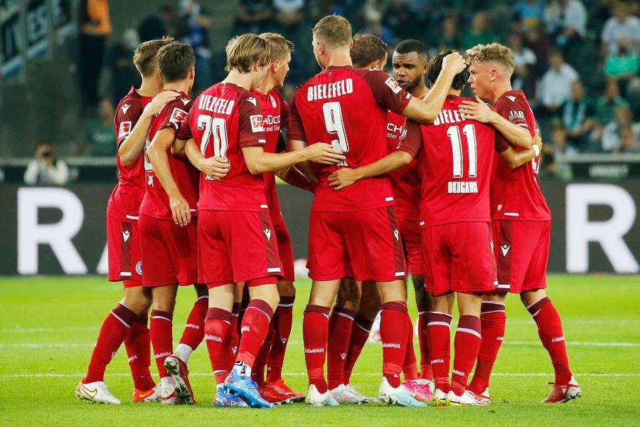 Borussia Mönchengladbach vs. DSC Arminia Bielefeld (2021/22)_34