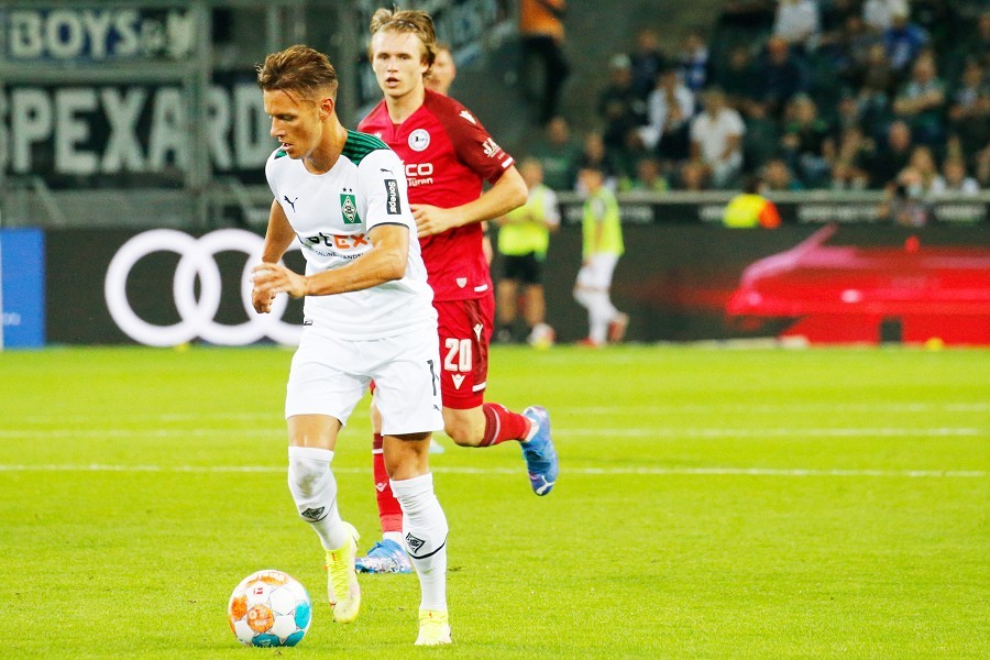 Borussia Mönchengladbach vs. DSC Arminia Bielefeld (2021/22)_45