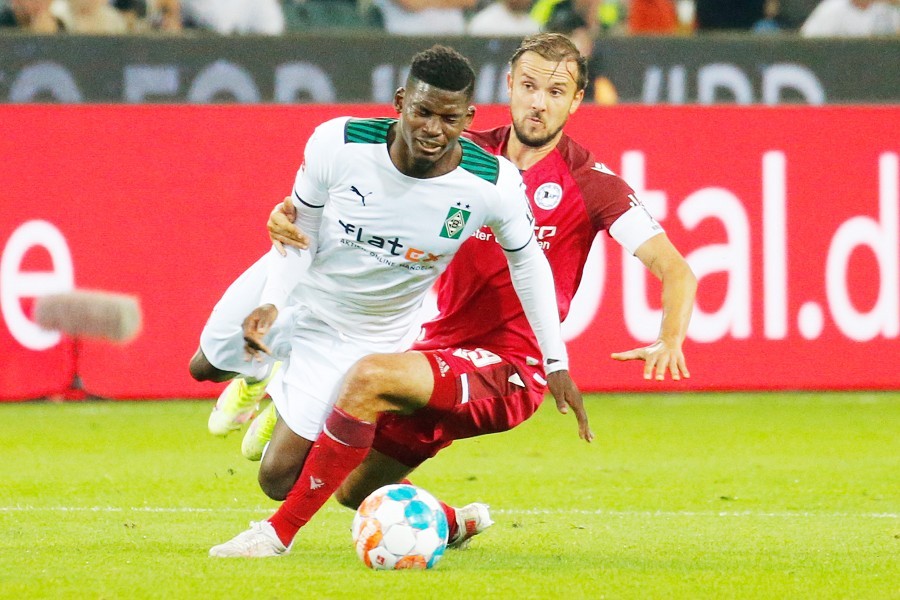 Borussia Mönchengladbach vs. DSC Arminia Bielefeld (2021/22)_62