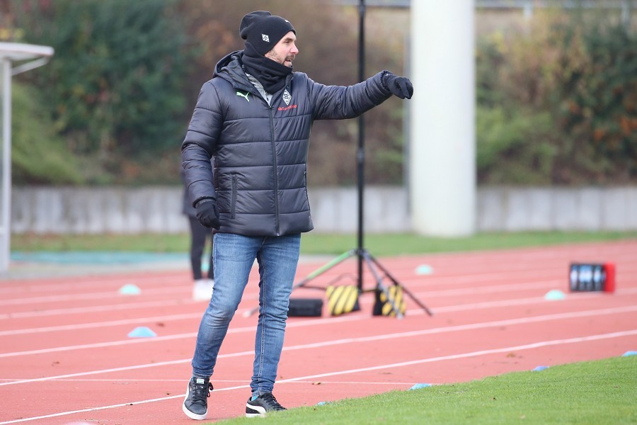 Borussia Mönchengladbach vs. DSC Arminia Bielefeld (2021/22)_14