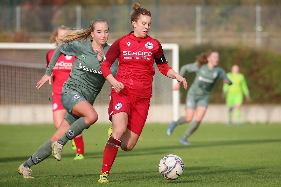 Borussia Mönchengladbach vs. DSC Arminia Bielefeld (2021/22)_25