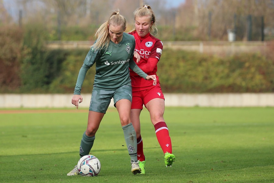 Borussia Mönchengladbach vs. DSC Arminia Bielefeld (2021/22)_27