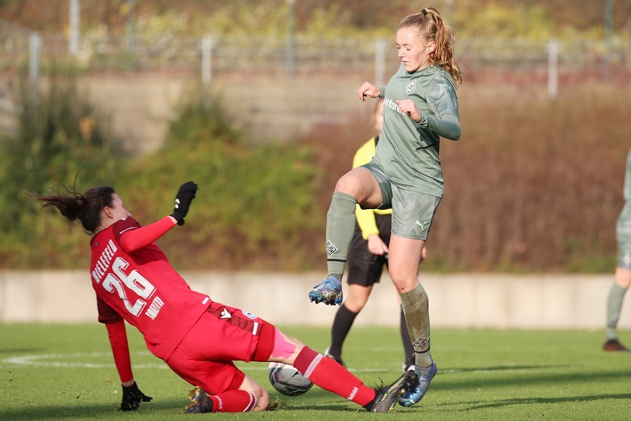 Borussia Mönchengladbach vs. DSC Arminia Bielefeld (2021/22)_41