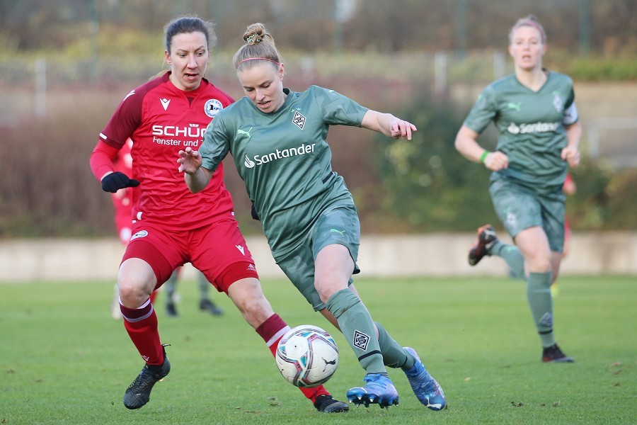 Borussia Mönchengladbach vs. DSC Arminia Bielefeld (2021/22)_58