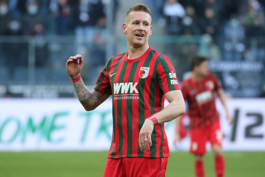 Borussia Mönchengladbach vs. FC Augsburg (2021/22)_41