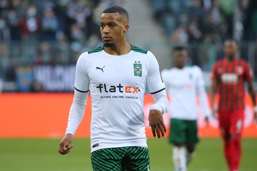 Borussia Mönchengladbach vs. FC Augsburg (2021/22)_47