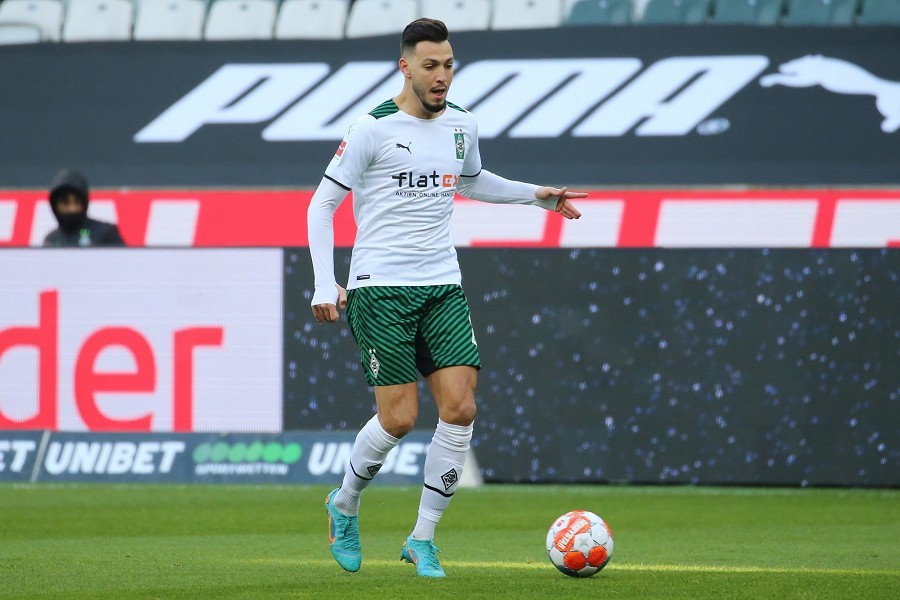 Borussia Mönchengladbach vs. FC Augsburg (2021/22)_8