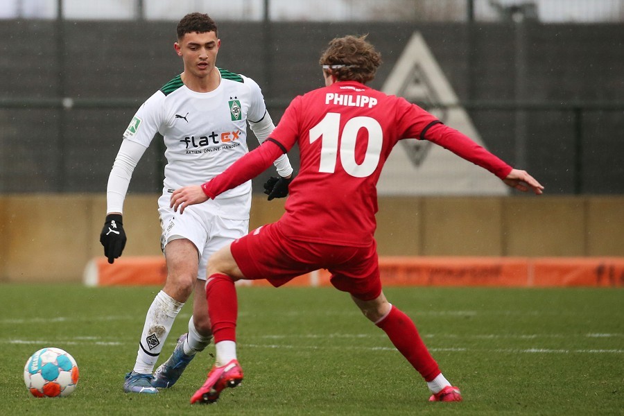Borussia Mönchengladbach vs. FC Viktoria Köln (2021/22)_37