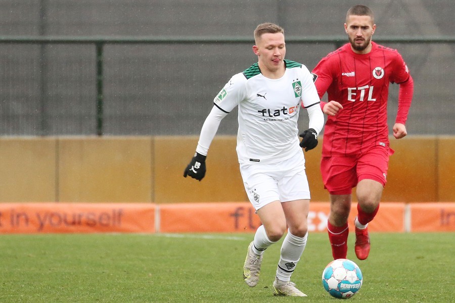 Borussia Mönchengladbach vs. FC Viktoria Köln (2021/22)_43