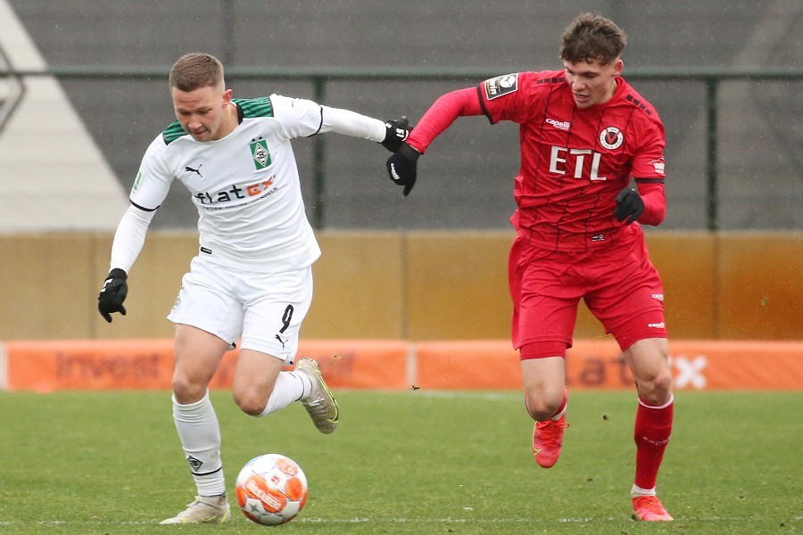 Borussia Mönchengladbach vs. FC Viktoria Köln (2021/22)_45
