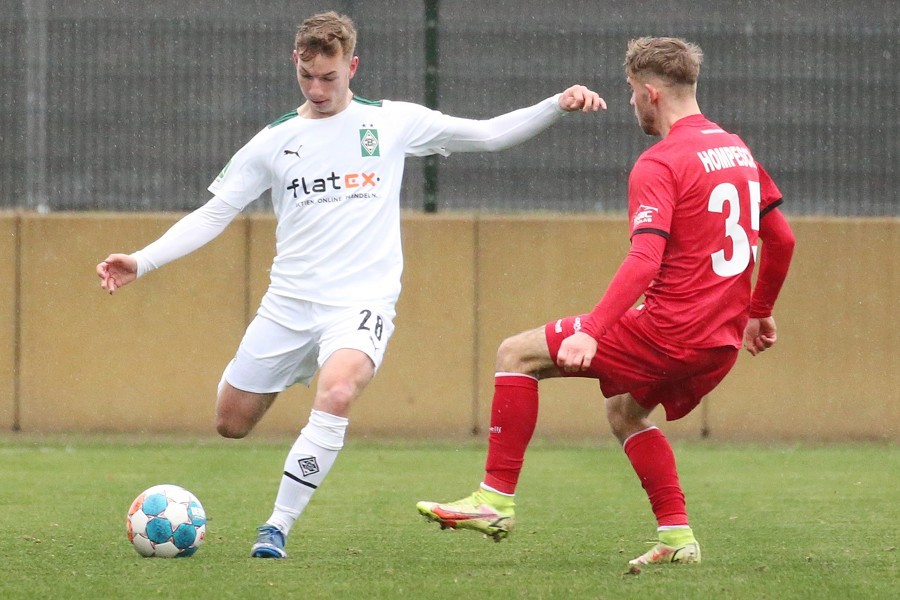 Borussia Mönchengladbach vs. FC Viktoria Köln (2021/22)_46