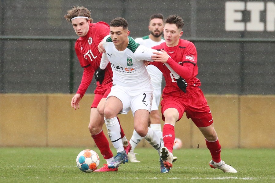 Borussia Mönchengladbach vs. FC Viktoria Köln (2021/22)_47