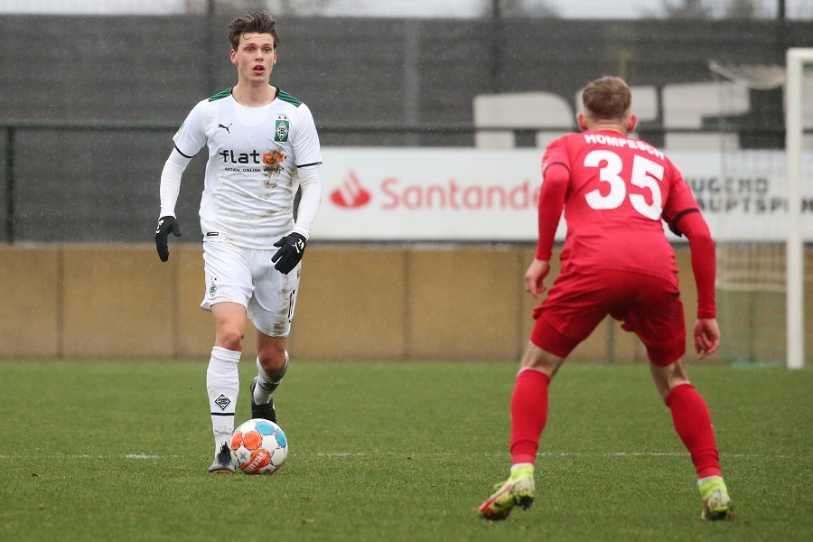 Borussia Mönchengladbach vs. FC Viktoria Köln (2021/22)_48