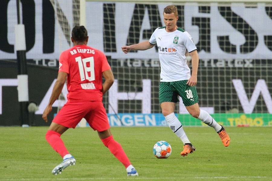 Borussia Mönchengladbach vs. RB Leipzig (2021/22)_11
