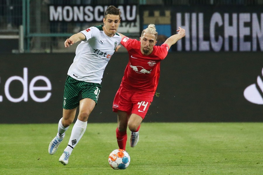 Borussia Mönchengladbach vs. RB Leipzig (2021/22)_26