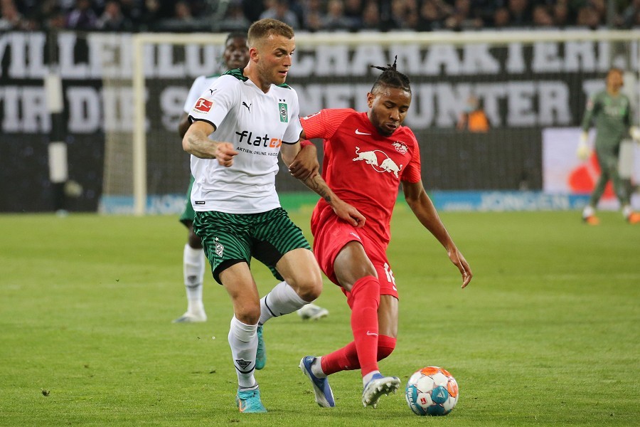 Borussia Mönchengladbach vs. RB Leipzig (2021/22)_27
