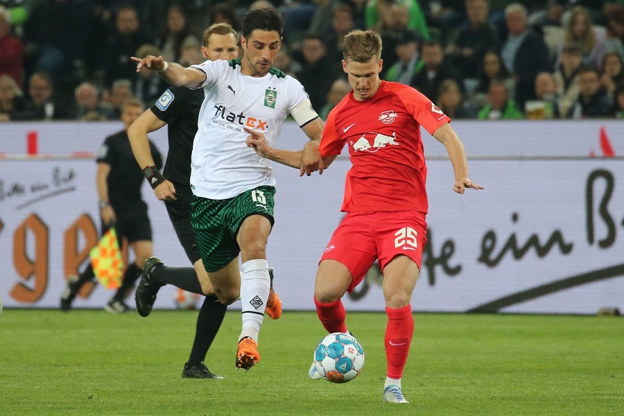 Borussia Mönchengladbach vs. RB Leipzig (2021/22)_33