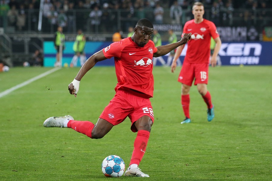 Borussia Mönchengladbach vs. RB Leipzig (2021/22)_38