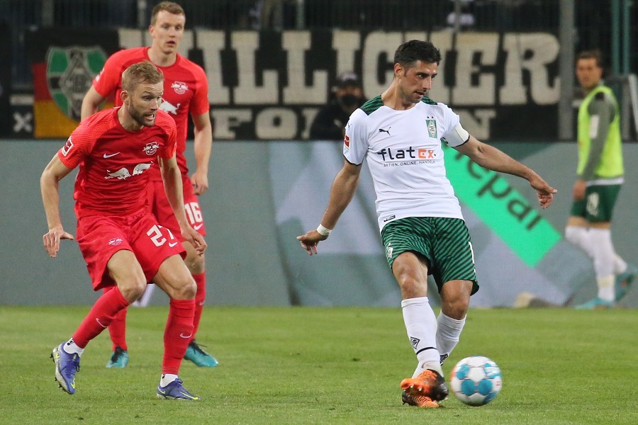 Borussia Mönchengladbach vs. RB Leipzig (2021/22)_43