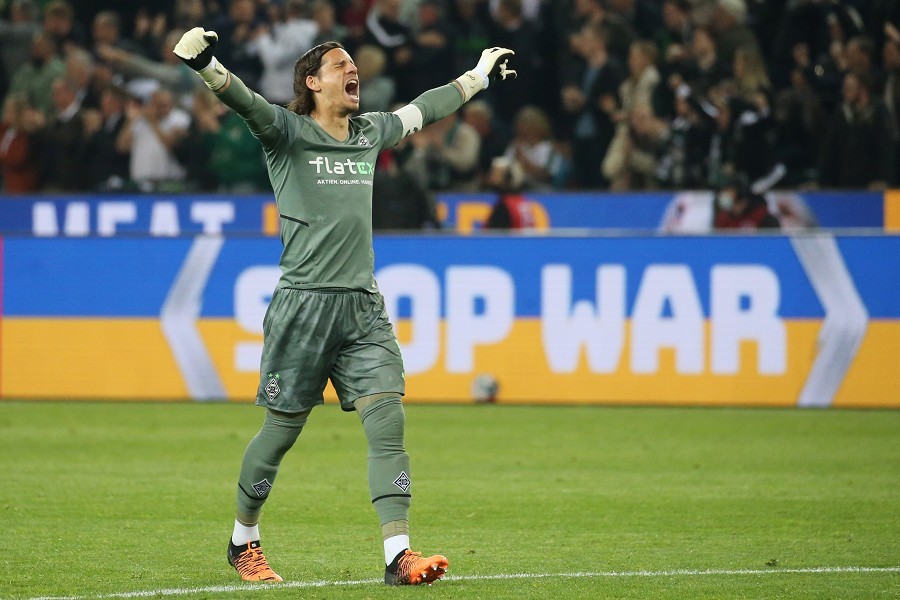 Borussia Mönchengladbach vs. RB Leipzig (2021/22)_5