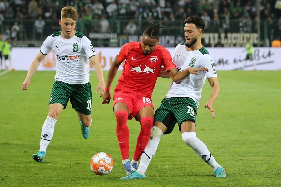 Borussia Mönchengladbach vs. RB Leipzig (2021/22)_7