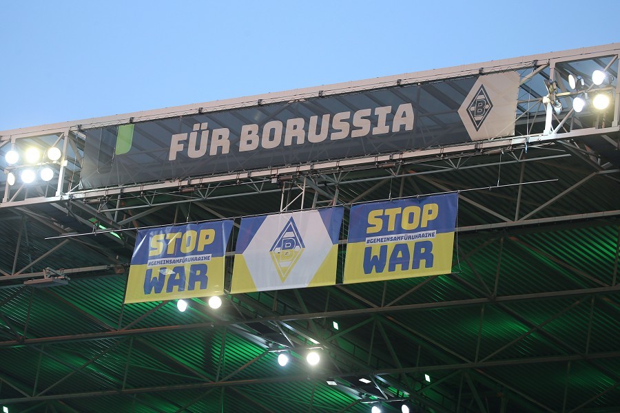 Borussia Mönchengladbach vs. RB Leipzig (2021/22)_7