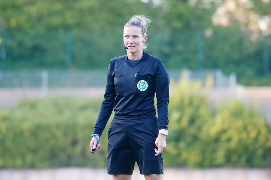 Borussia Mönchengladbach vs. SpVg Berghofen (2020/21)_37