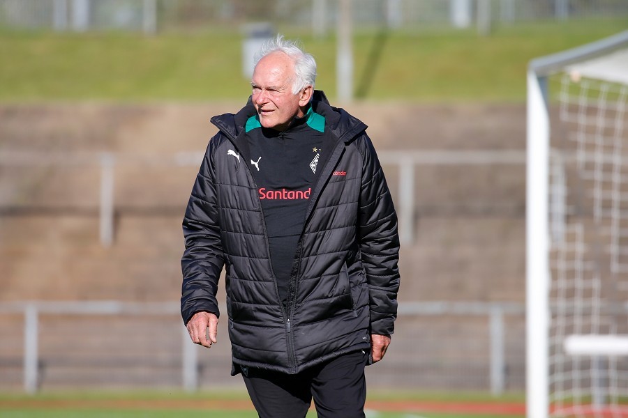 Borussia Mönchengladbach vs. SpVg Berghofen (2020/21)_6