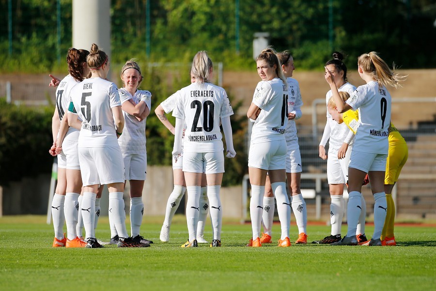 Borussia Mönchengladbach vs. SpVg Berghofen (2020/21)_7