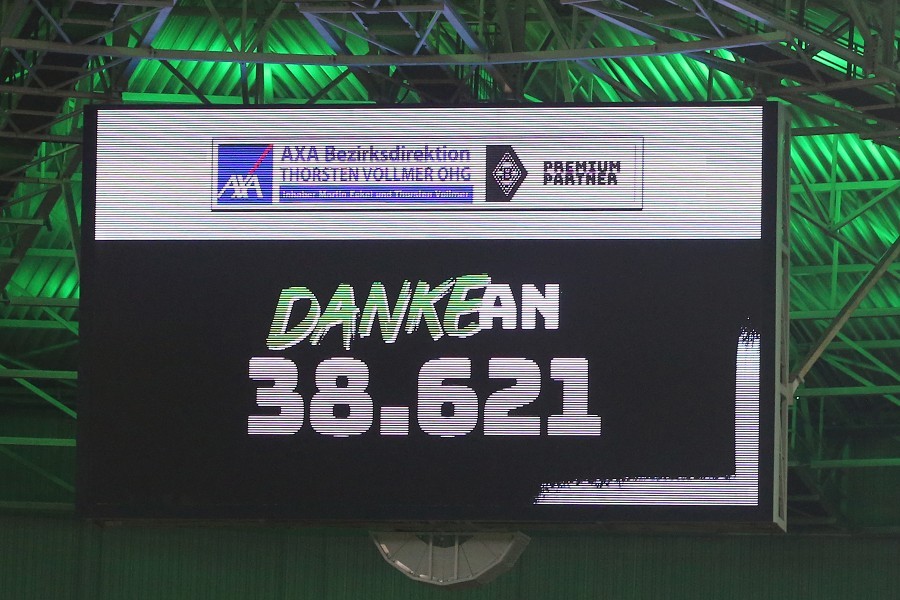Borussia Mönchengladbach vs. SpVgg Greuther Fürth (2021/22)_42