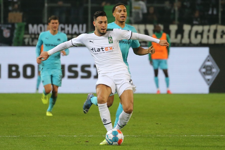 Borussia Mönchengladbach vs. SpVgg Greuther Fürth (2021/22)_49