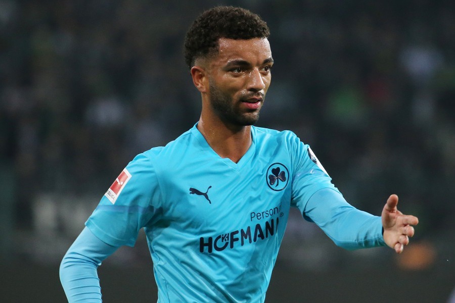 Borussia Mönchengladbach vs. SpVgg Greuther Fürth (2021/22)_52