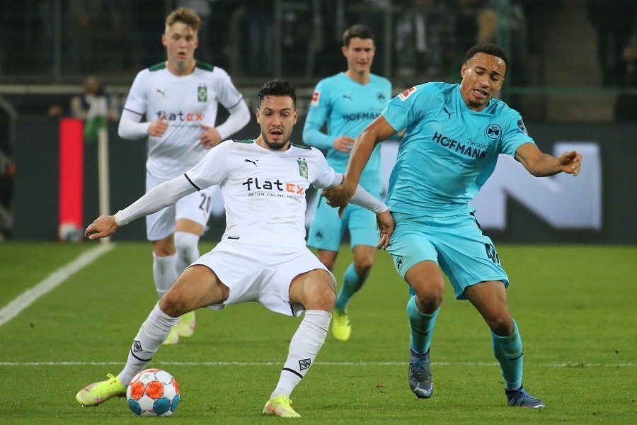Borussia Mönchengladbach vs. SpVgg Greuther Fürth (2021/22)_56