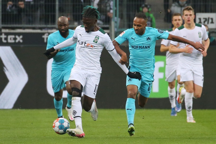 Borussia Mönchengladbach vs. SpVgg Greuther Fürth (2021/22)_8
